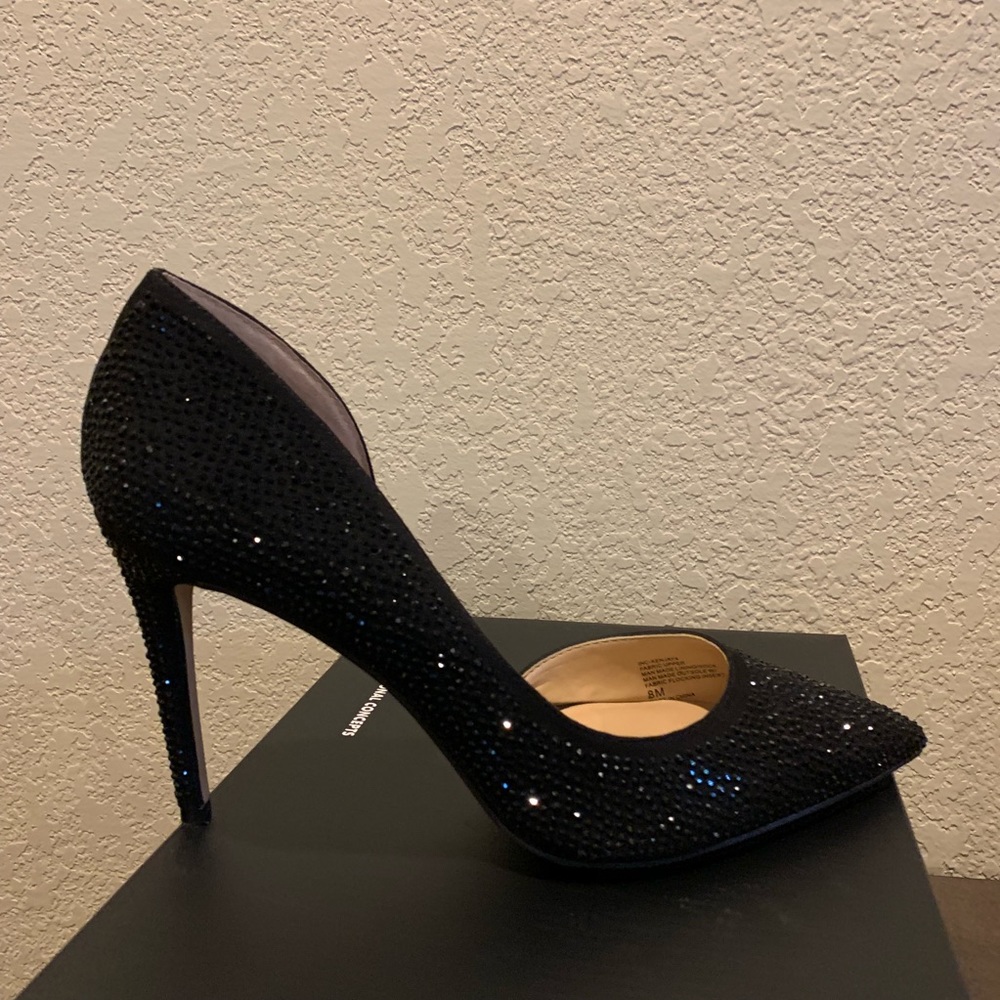 INC Kenjay Pointed closed-toe pumps